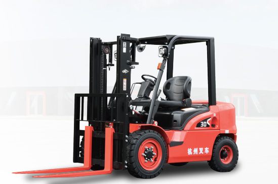 你知道嗎？這樣保養(yǎng)內(nèi)燃叉車，簡直是在坑人！